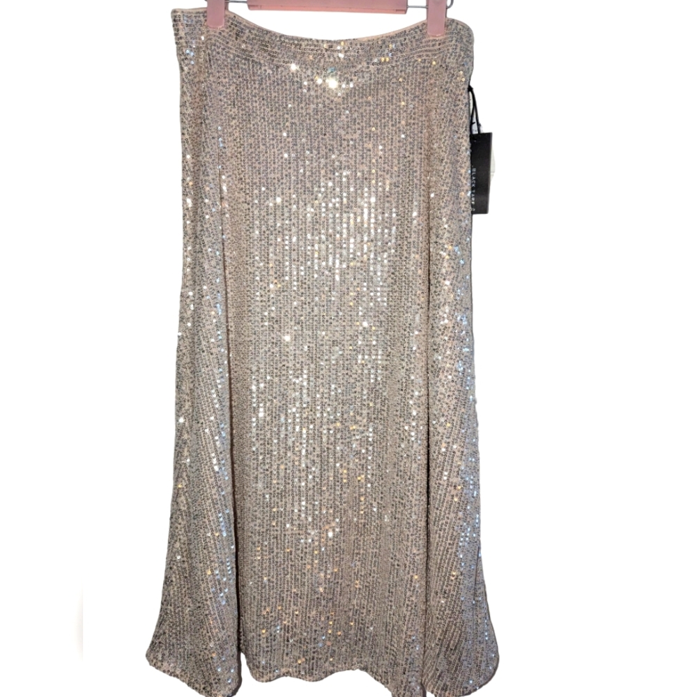 NWT Sequined Midi Skirt Black Tape - cream/silver sequin Size Large